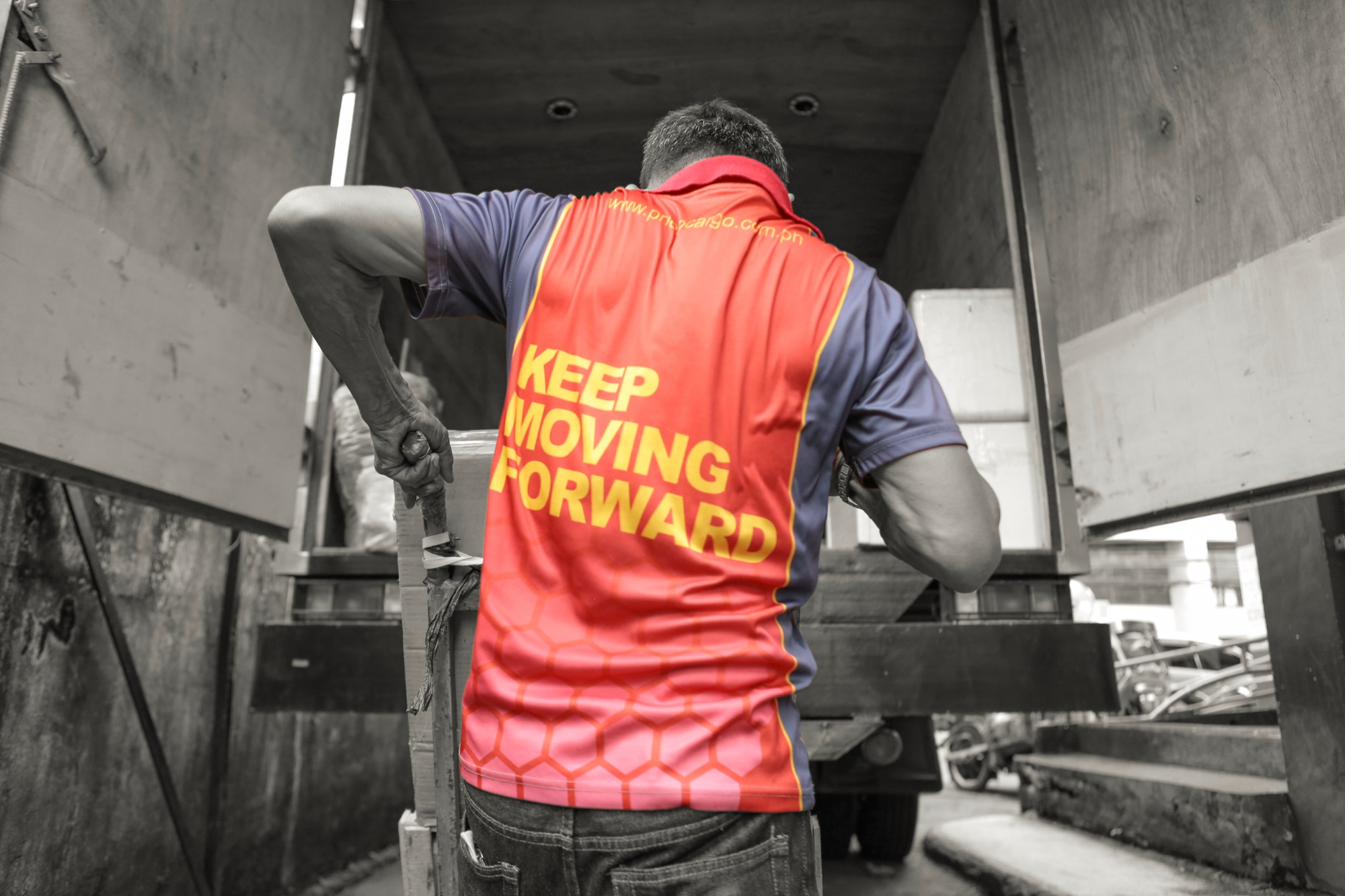 Prieto Cargo Forwarders truck on the Bicol expressway